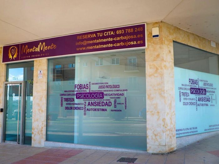 mentalmente-fachada Fachada de MentalMente Centro Psicológico en Carbajosa de la Sagrada
